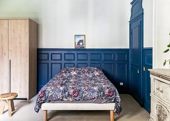 Apartment 2 Bedroom In Les Andelys